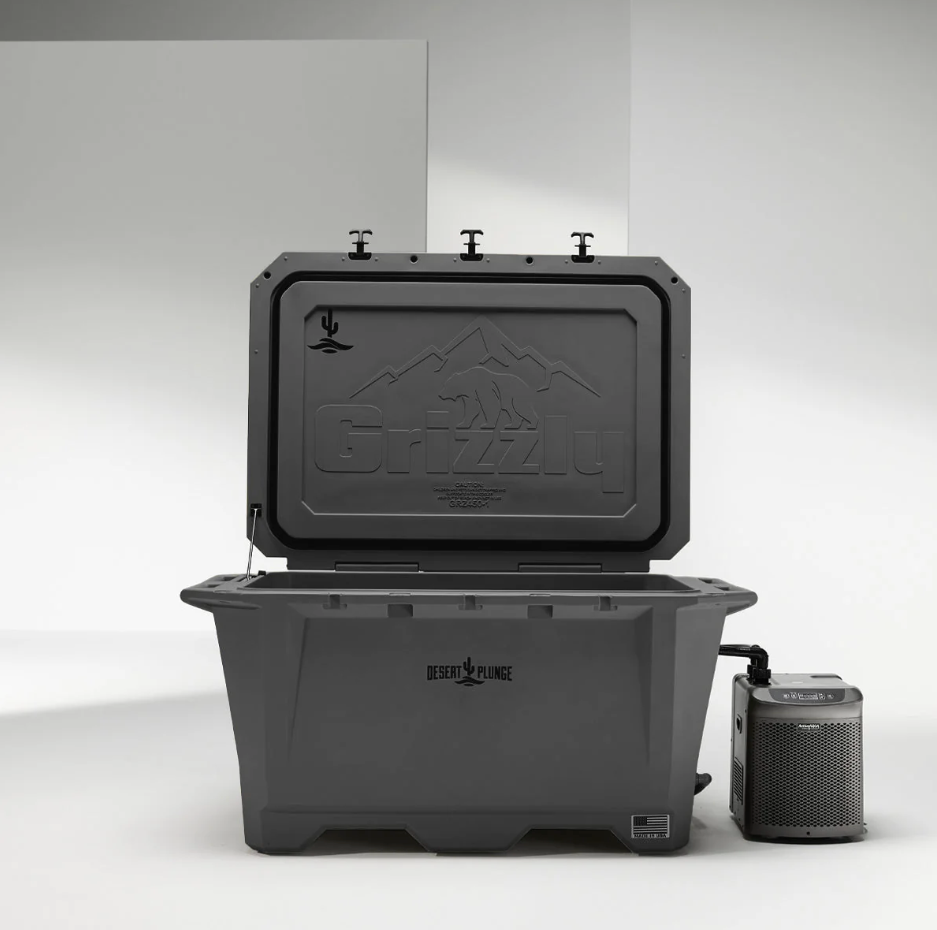 The Wide Grizzly 450 Cold Plunge Tub w/ 1/4 HP Chiller - Gray