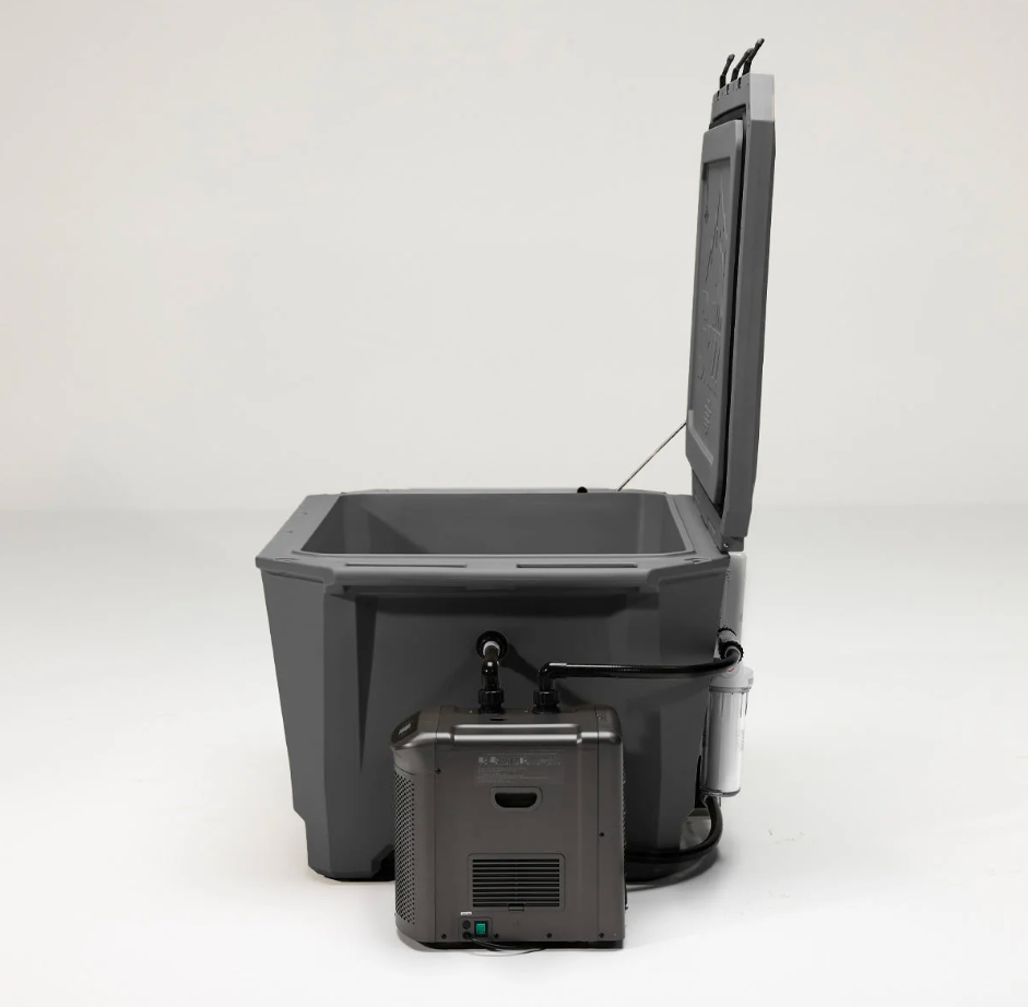 The Wide Grizzly 450 Cold Plunge Tub w/ 1/4 HP Chiller - Stealth Gray