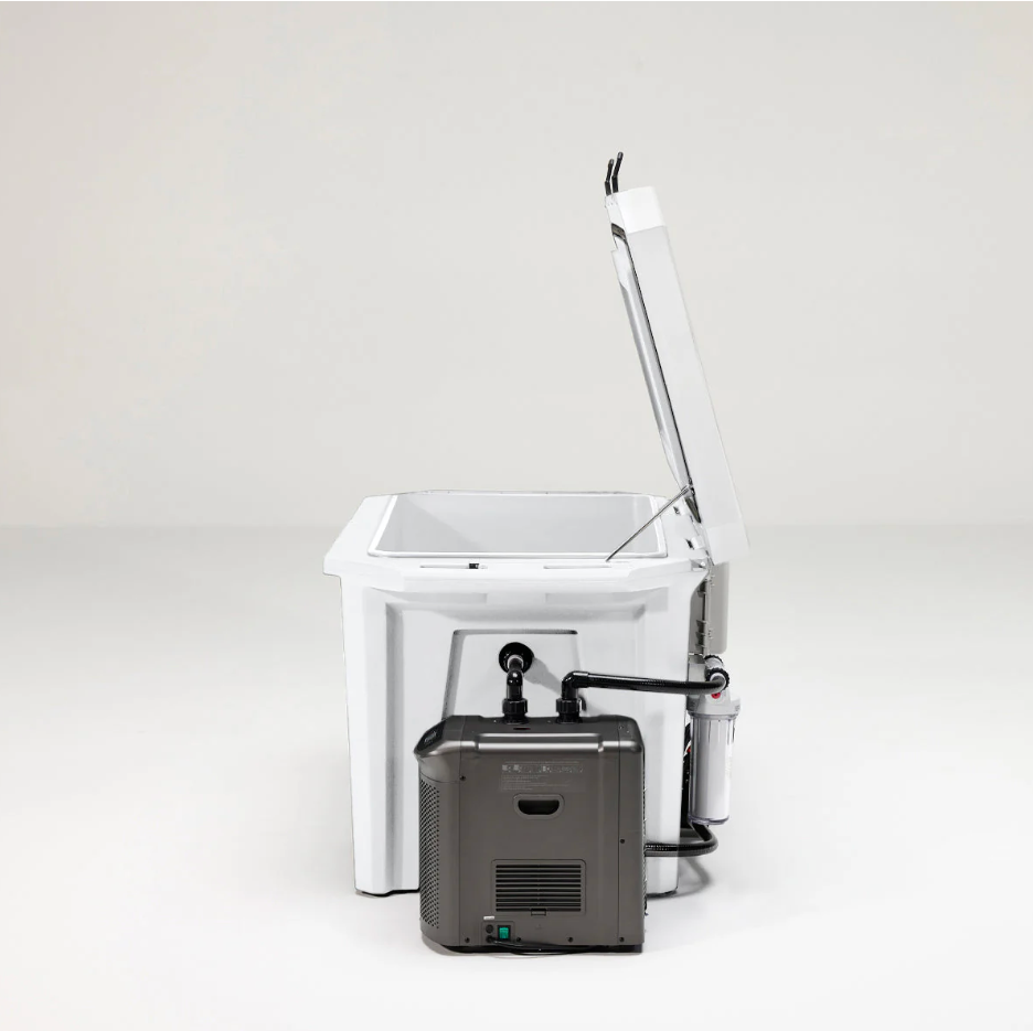 The Desert Plunge Exclusive Cold Plunge Tub w/ 1/4 HP Chiller - White