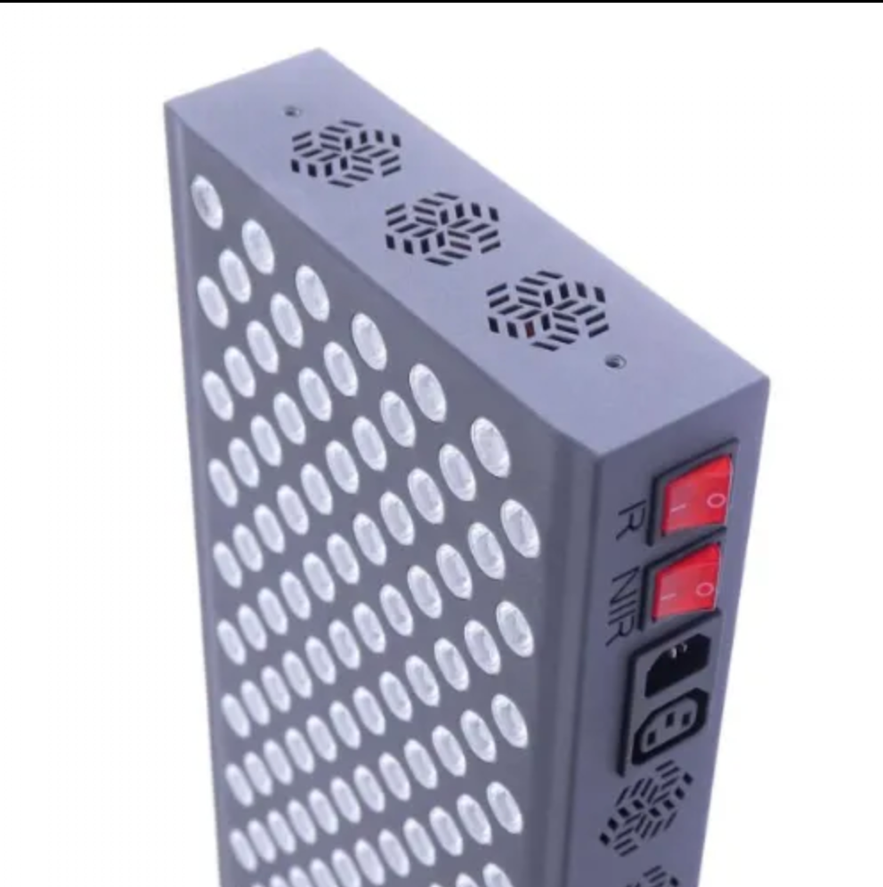 HGPRO750 Red Light Therapy Panel from Hooga